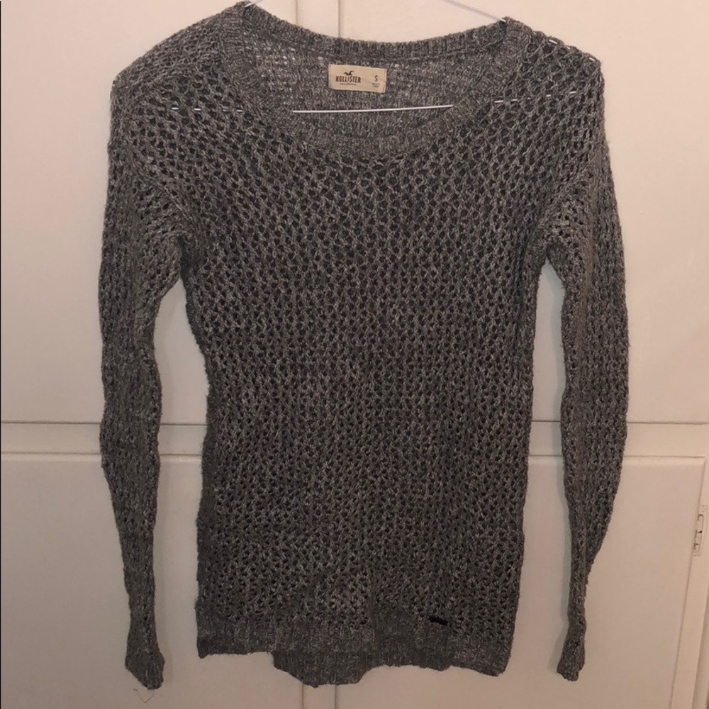 hollister grey knit sweater